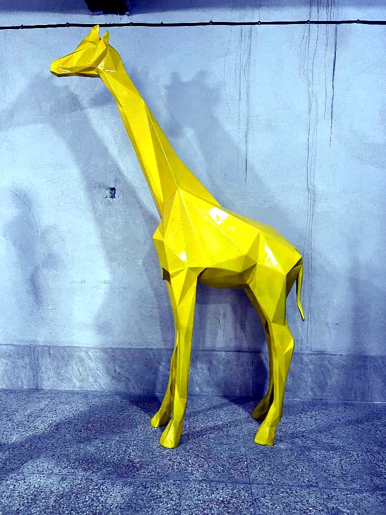 Giraffa Poly